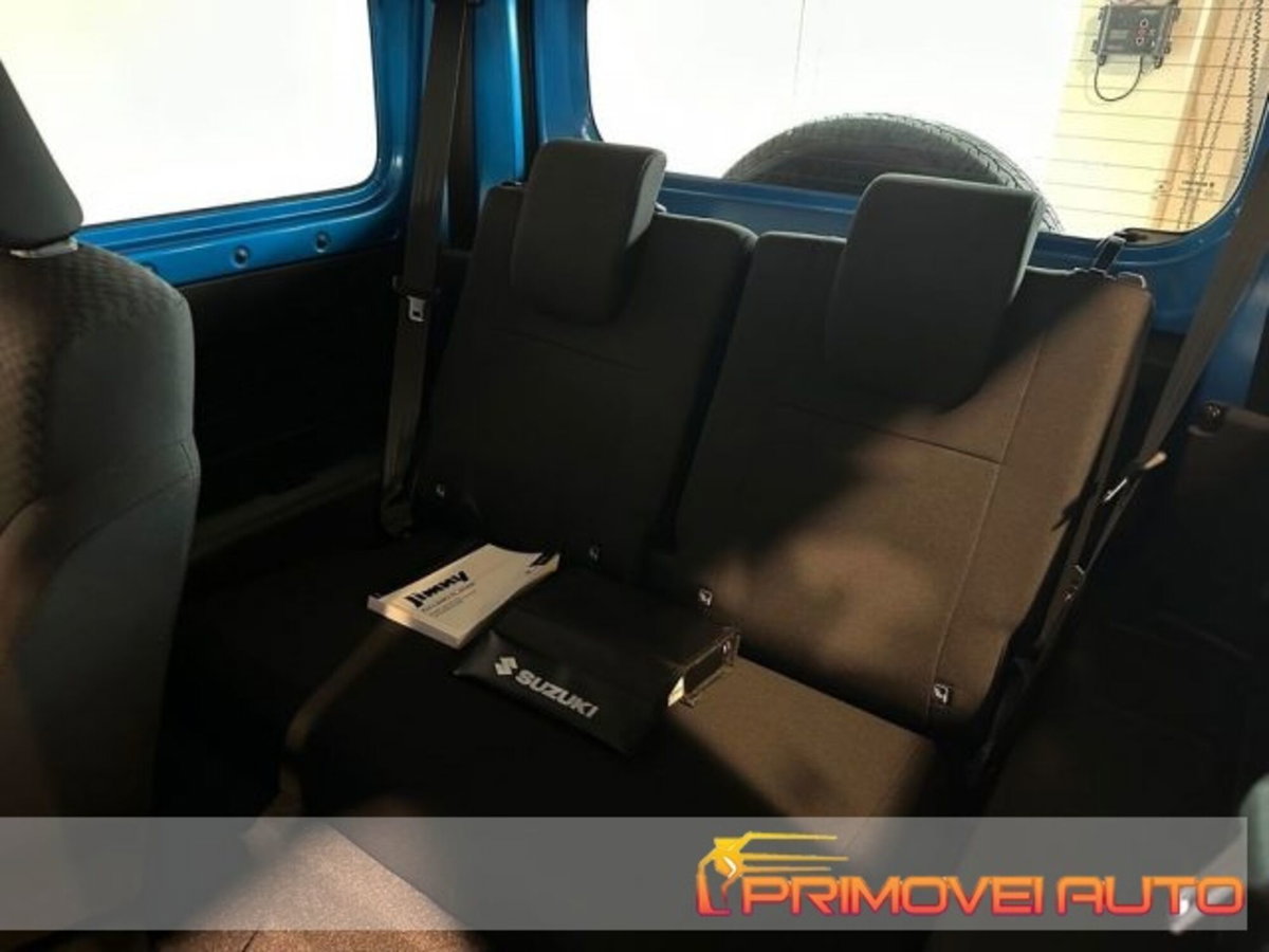 Suzuki Jimny 1.5 5MT Top (5)