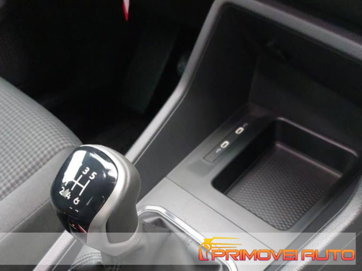 Volkswagen Caddy 2.0 TDI 102 CV (11)