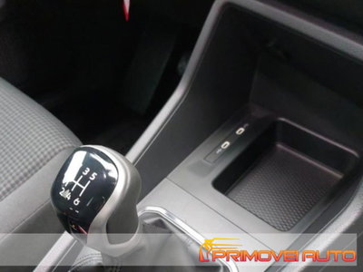 Volkswagen Caddy 2.0 TDI 102 CV (11)