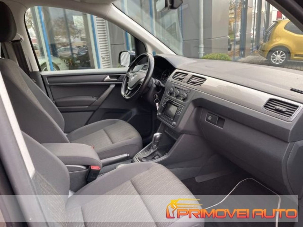 Volkswagen Caddy 2.0 TDI 150 CV DSG Comfortline (3)