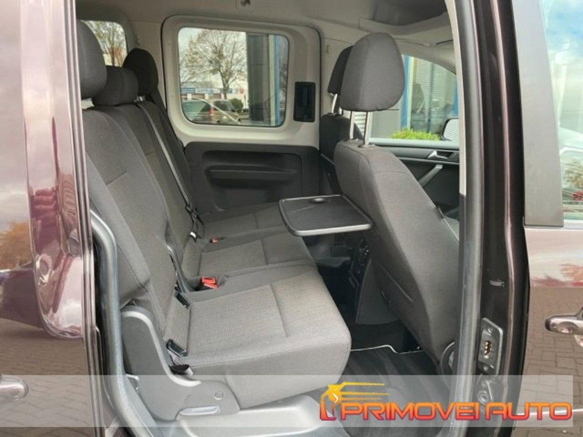 Volkswagen Caddy 2.0 TDI 150 CV DSG Comfortline (4)
