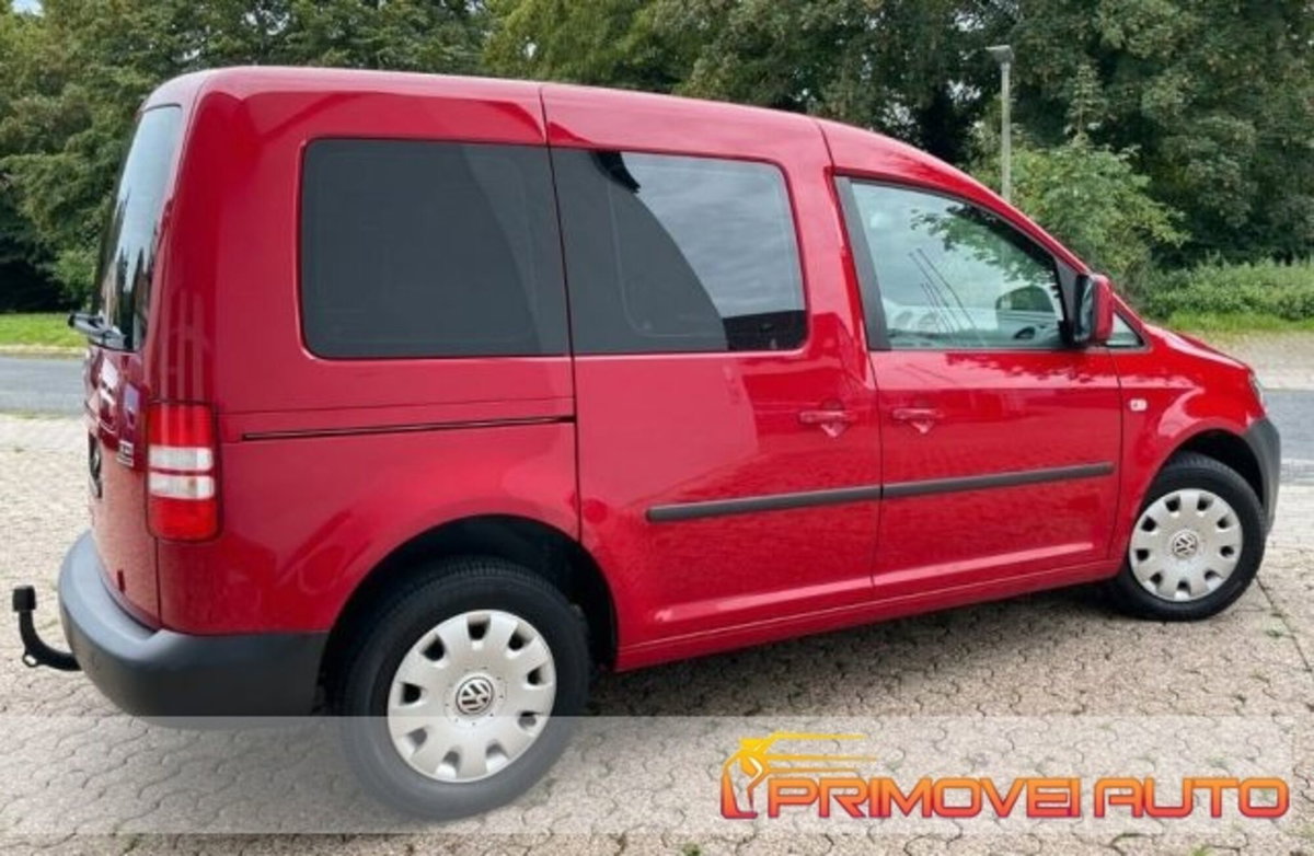 Volkswagen Caddy 1.6 TDI 102 CV 5p. Trendline (10)