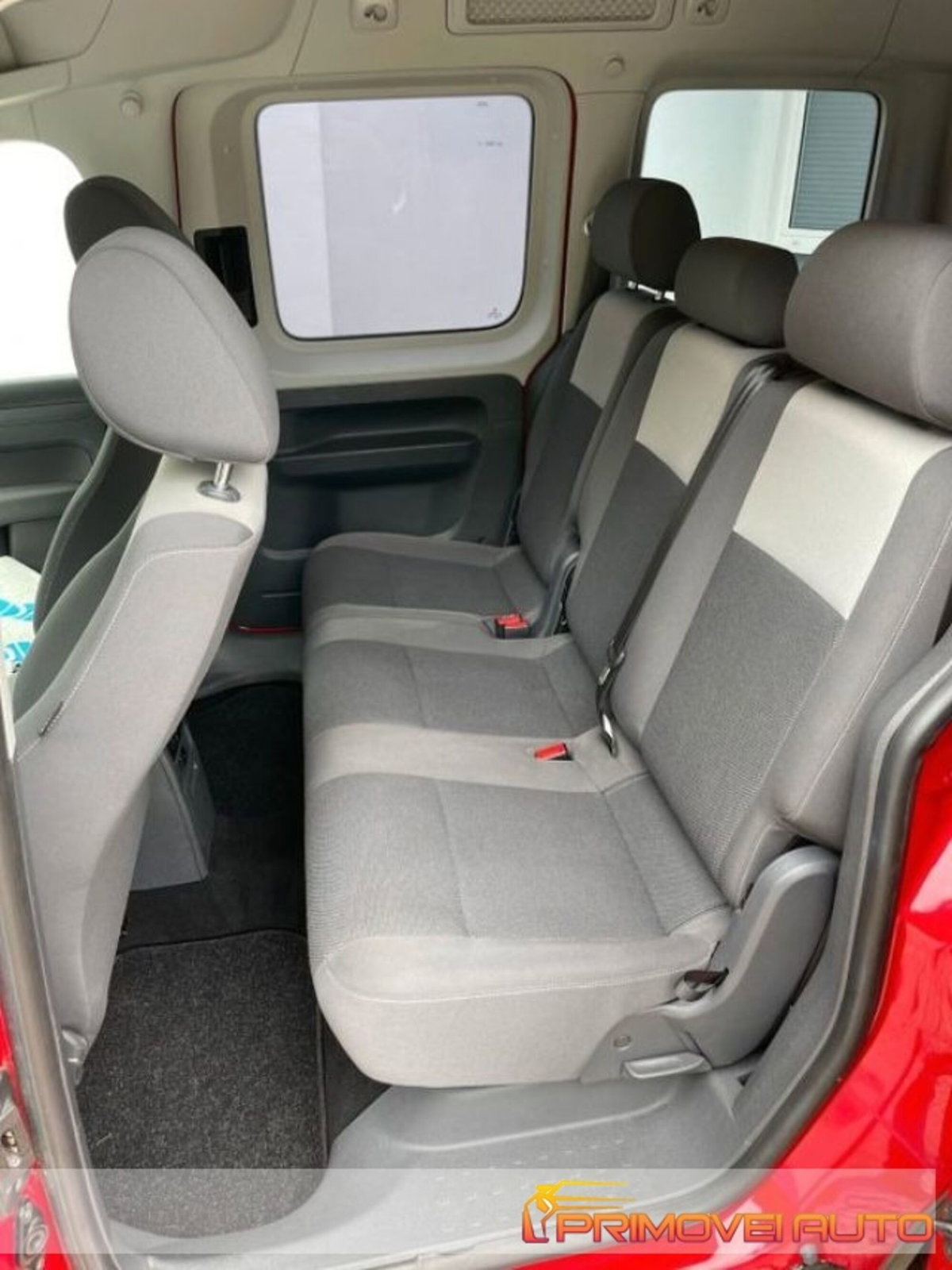 Volkswagen Caddy 1.6 TDI 102 CV 5p. Trendline (6)