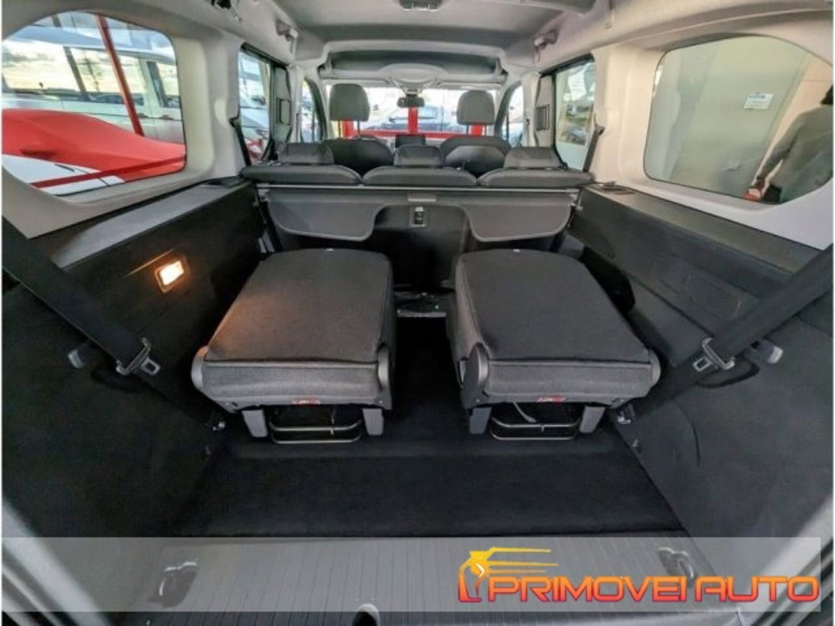 Citroen Berlingo PureTech 130 Stop&Start EAT8 XL 7 posti Shine (9)