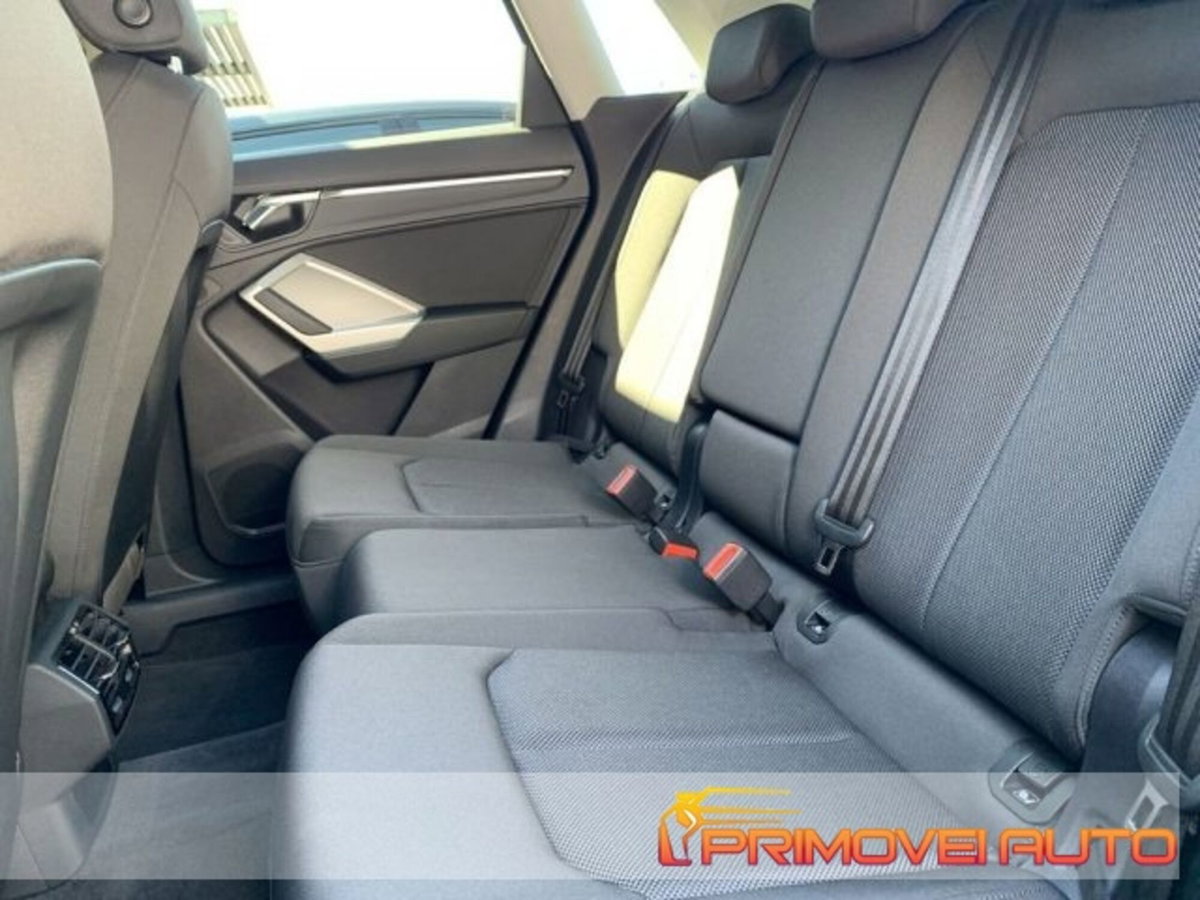 Audi Q3 35 TFSI S tronic Business Advanced (5)