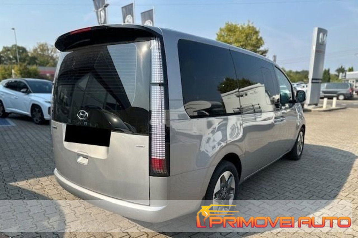 Hyundai Staria 2.2 awd auto (7)