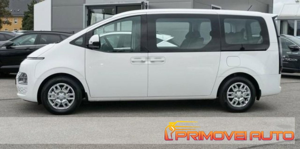 Hyundai Staria 2.2 awd auto (5)