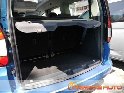 Volkswagen Caddy 1.5 TSI 114 CV DSG Life Maxi (13)