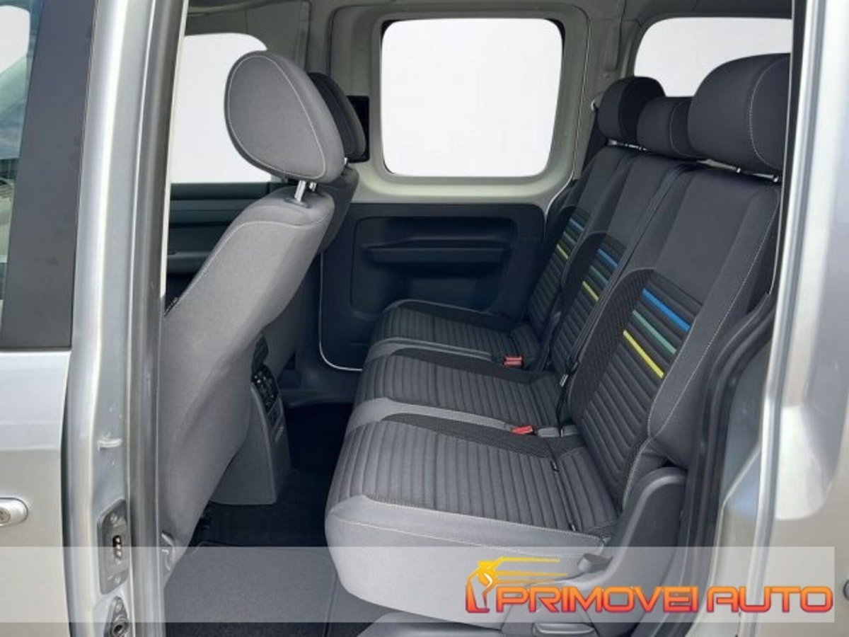Volkswagen Caddy 1.6 TDI 102 CV DSG 5p. Trendline Maxi (7)