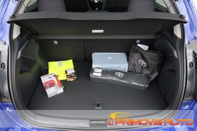 Toyota Yaris 1.5 5 porte Active (10)