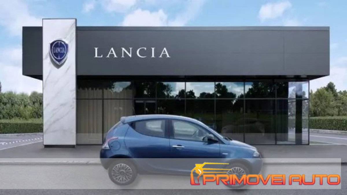 Lancia Ypsilon 1.0 FireFly 5 porte S&S Hybrid Gold Plus (2)