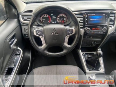 Mitsubishi L200 2.3 D Double Cab 4x4 Hurricane usato
