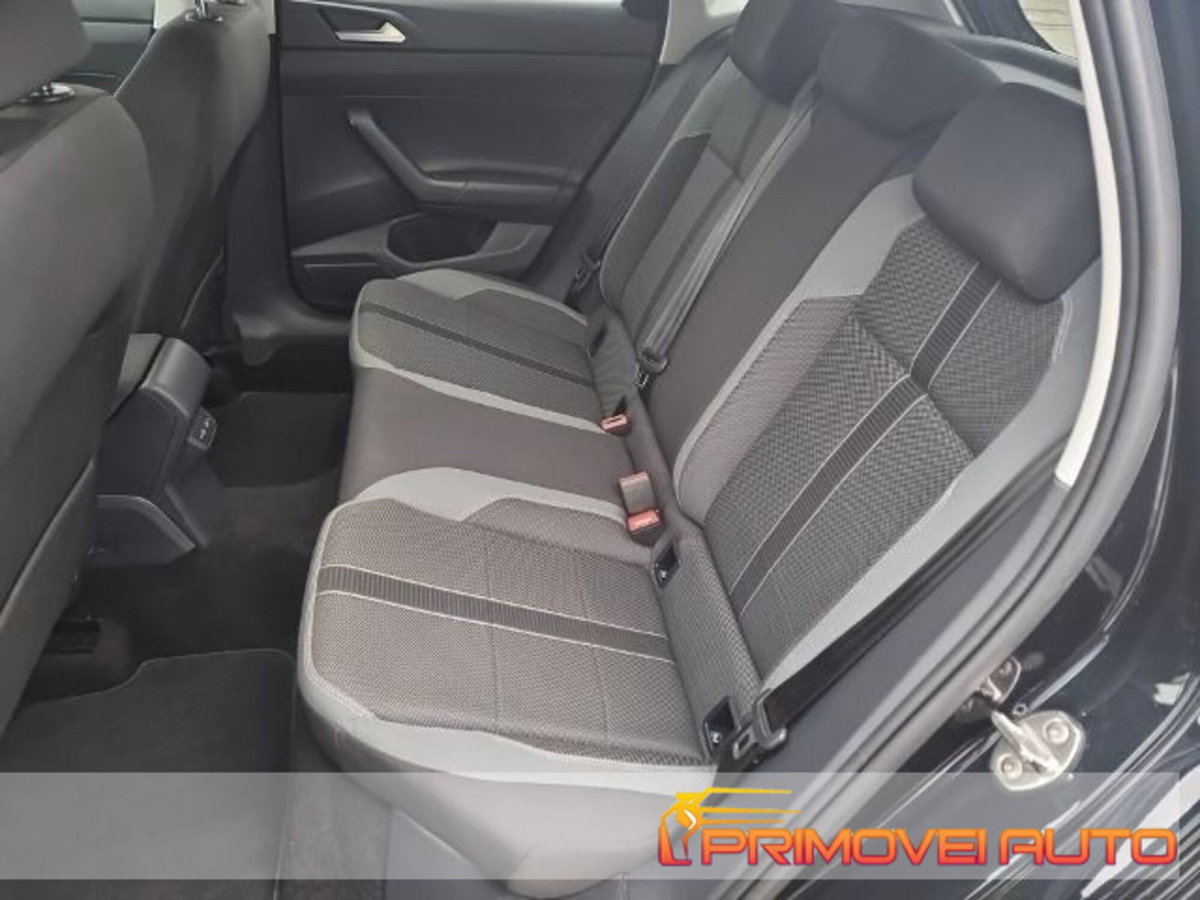 Volkswagen Polo 1.0 tsi Style 95cv (3)