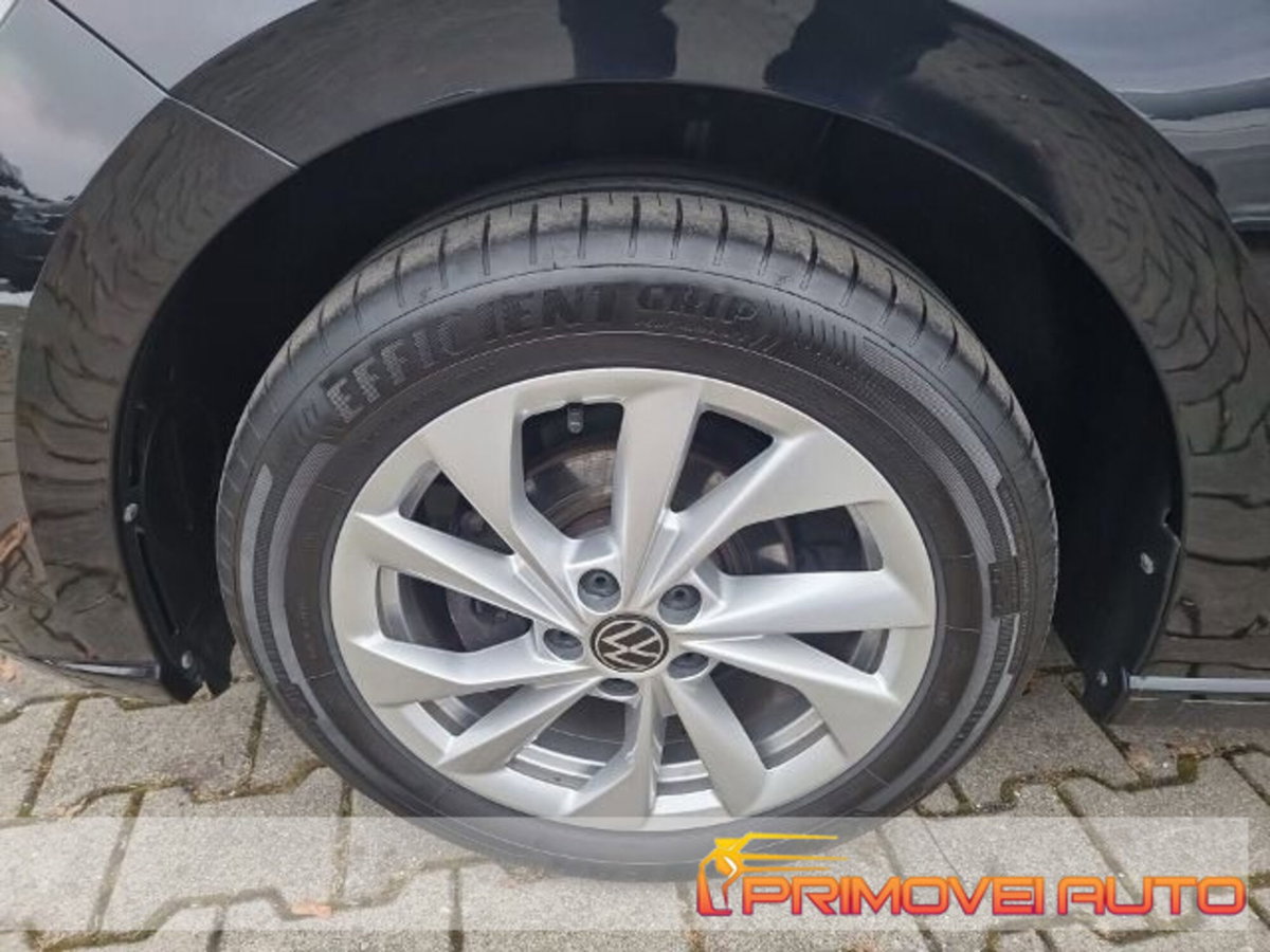Volkswagen Polo 1.0 tsi Style 95cv (8)