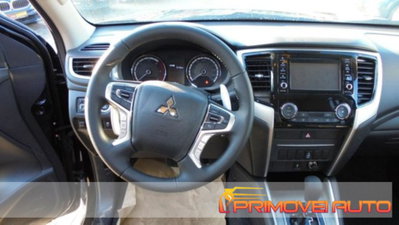 Mitsubishi L200 2.4 DI-D/181CV Double Cab Intense Hp Mivec nuovo