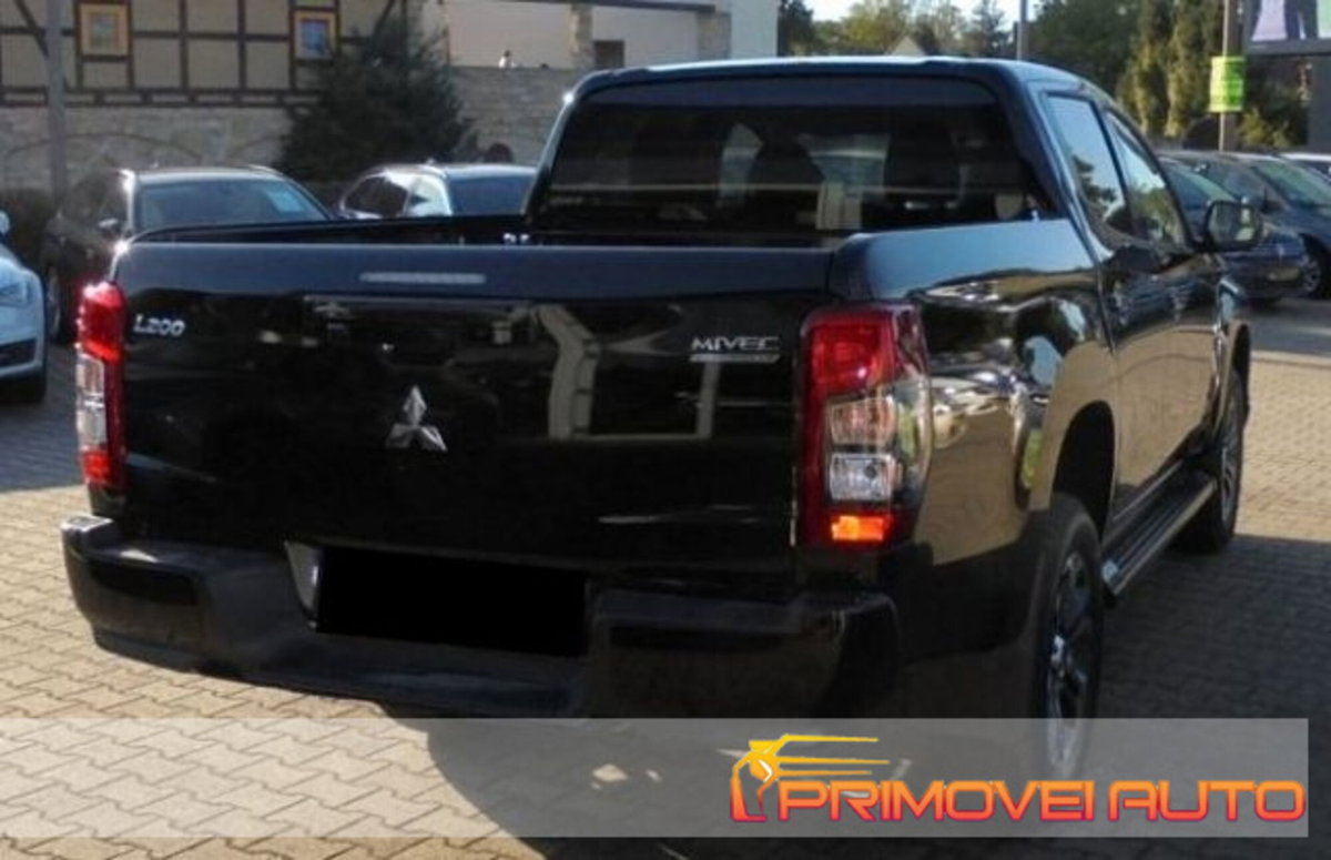 Mitsubishi L200 2.4 DI-D/181CV Double Cab Intense Hp Mivec (9)