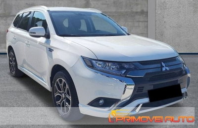 Mitsubishi Outlander 2.4 MIVEC 4WD PHEV Diamond SDA (10)