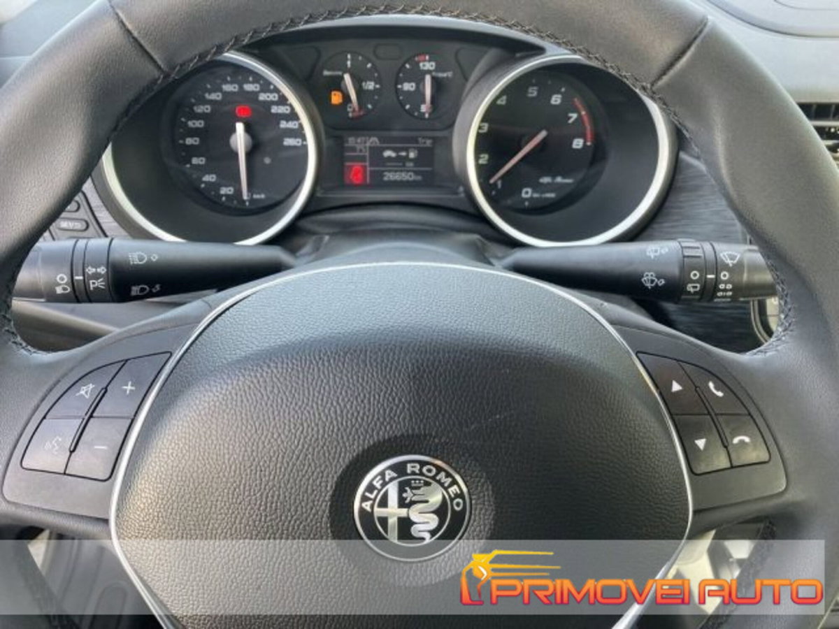 Alfa Romeo Giulietta 1.4 Turbo Giulietta 120cv (10)