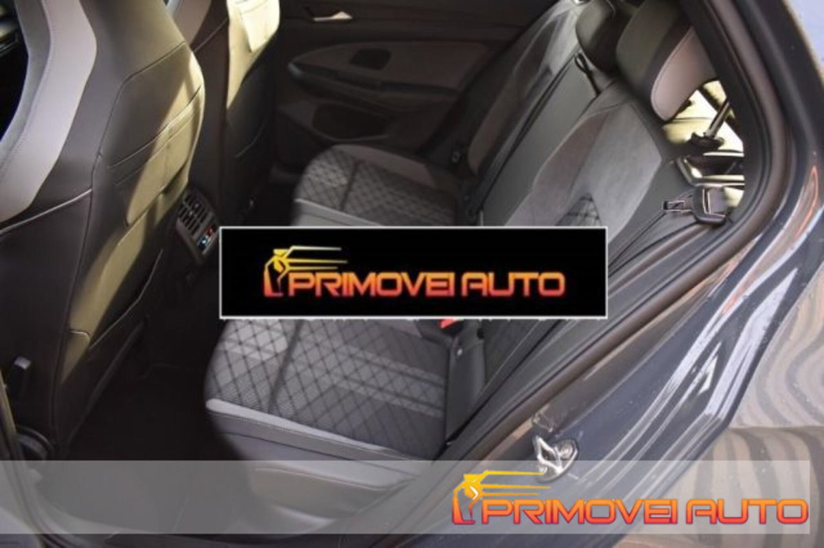 Volkswagen Golf Variant 2.0 TDI 150 CV DSG SCR 4Motion R-Line (8)