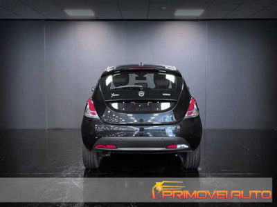Lancia Ypsilon 1.0 FireFly 5 porte S&S Hybrid Silver Plus (12)
