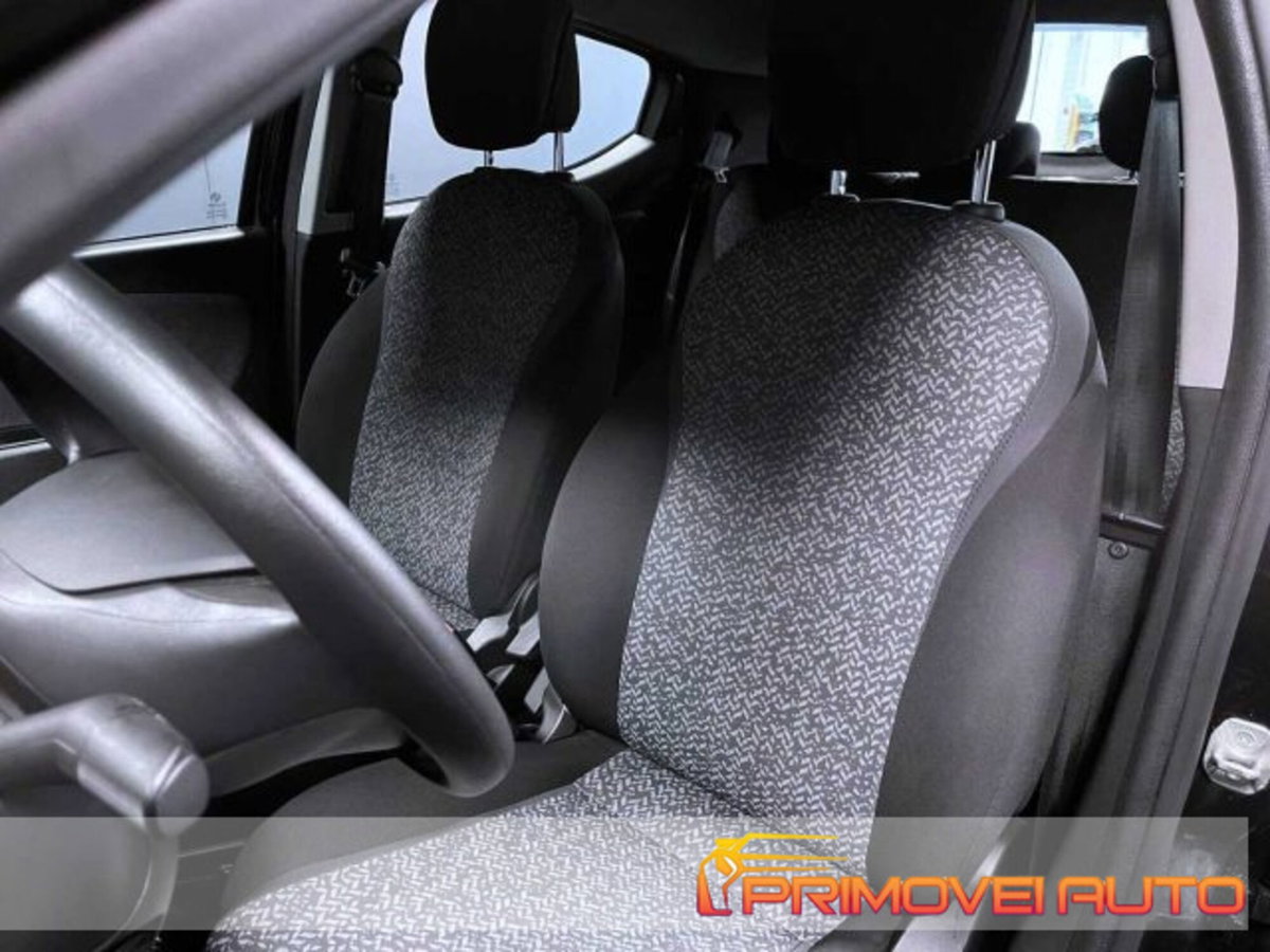 Lancia Ypsilon 1.0 FireFly 5 porte S&S Hybrid Silver Plus (3)