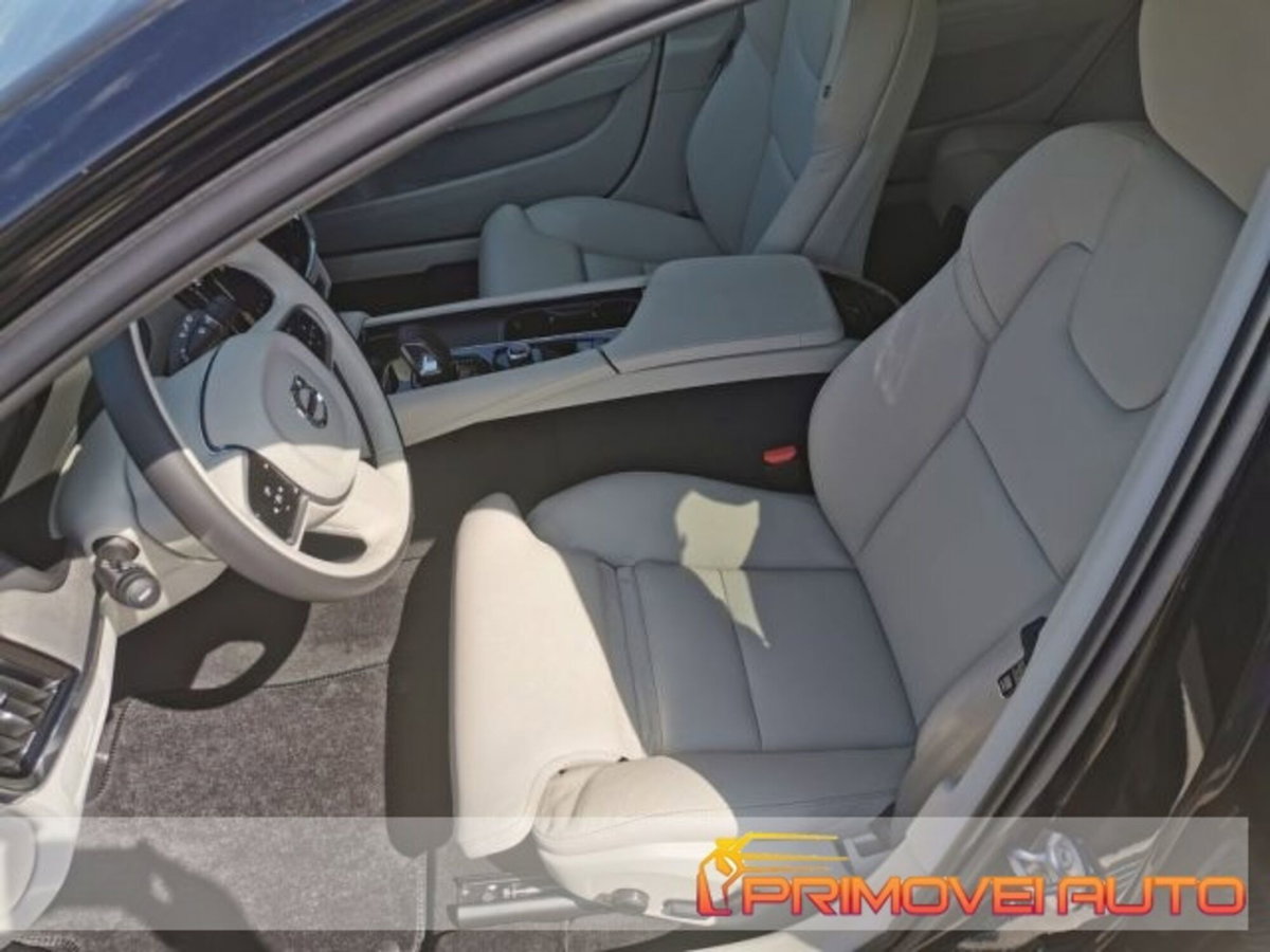 Volvo V90 B4 (d) AWD automatico Ultimate Bright (5)