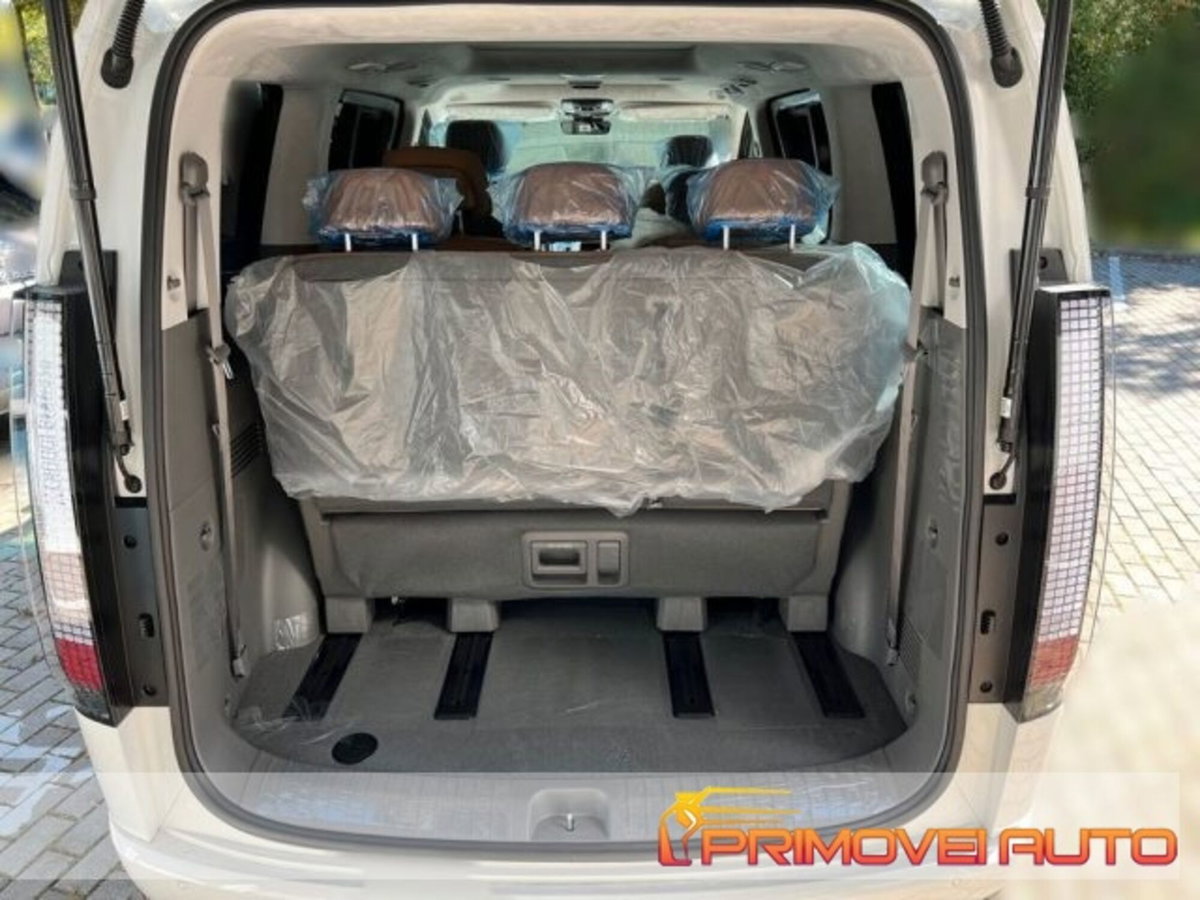 Hyundai Staria 2.2 2wd auto (9)