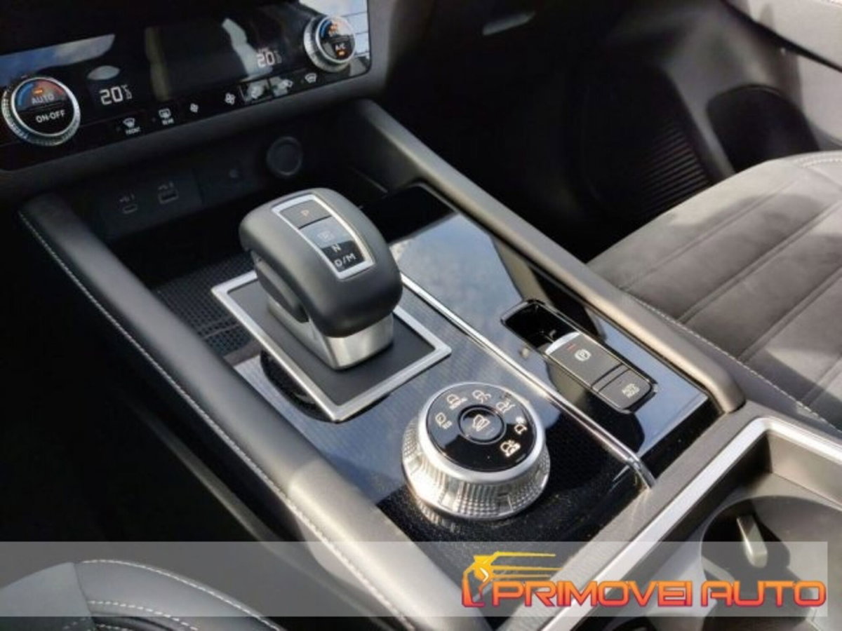 Mitsubishi Outlander 2.0 4WD CVT Instyle SDA 7 posti (19)