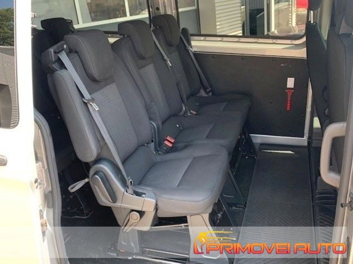 Ford Transit Custom Furgone 320 2.0 TDCi 130 PL Combi Trend (5)
