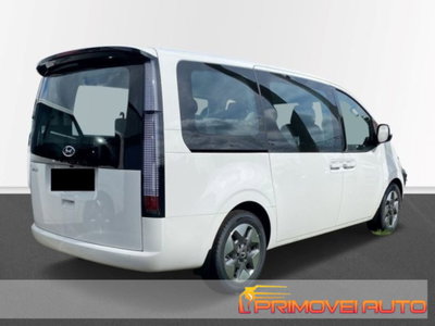 Hyundai Staria 2.2 awd auto (5)