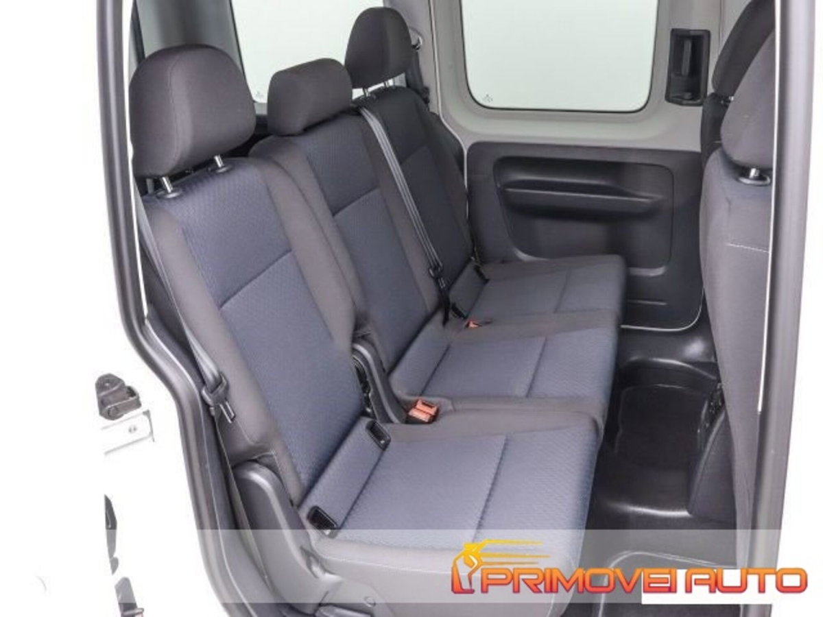Volkswagen Caddy 2.0 TDI 102 CV Trendline Maxi (6)