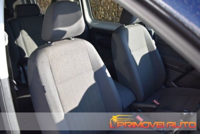 Volkswagen Caddy 1.0 TSI 102 CV (9)