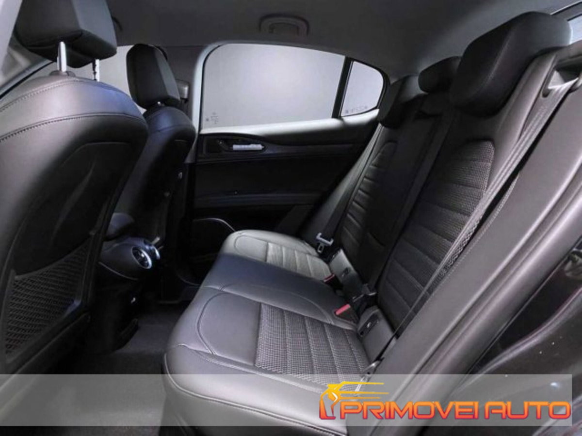 Alfa Romeo Stelvio Stelvio 2.0 Turbo 200 CV AT8 Q4 Super Business (2)