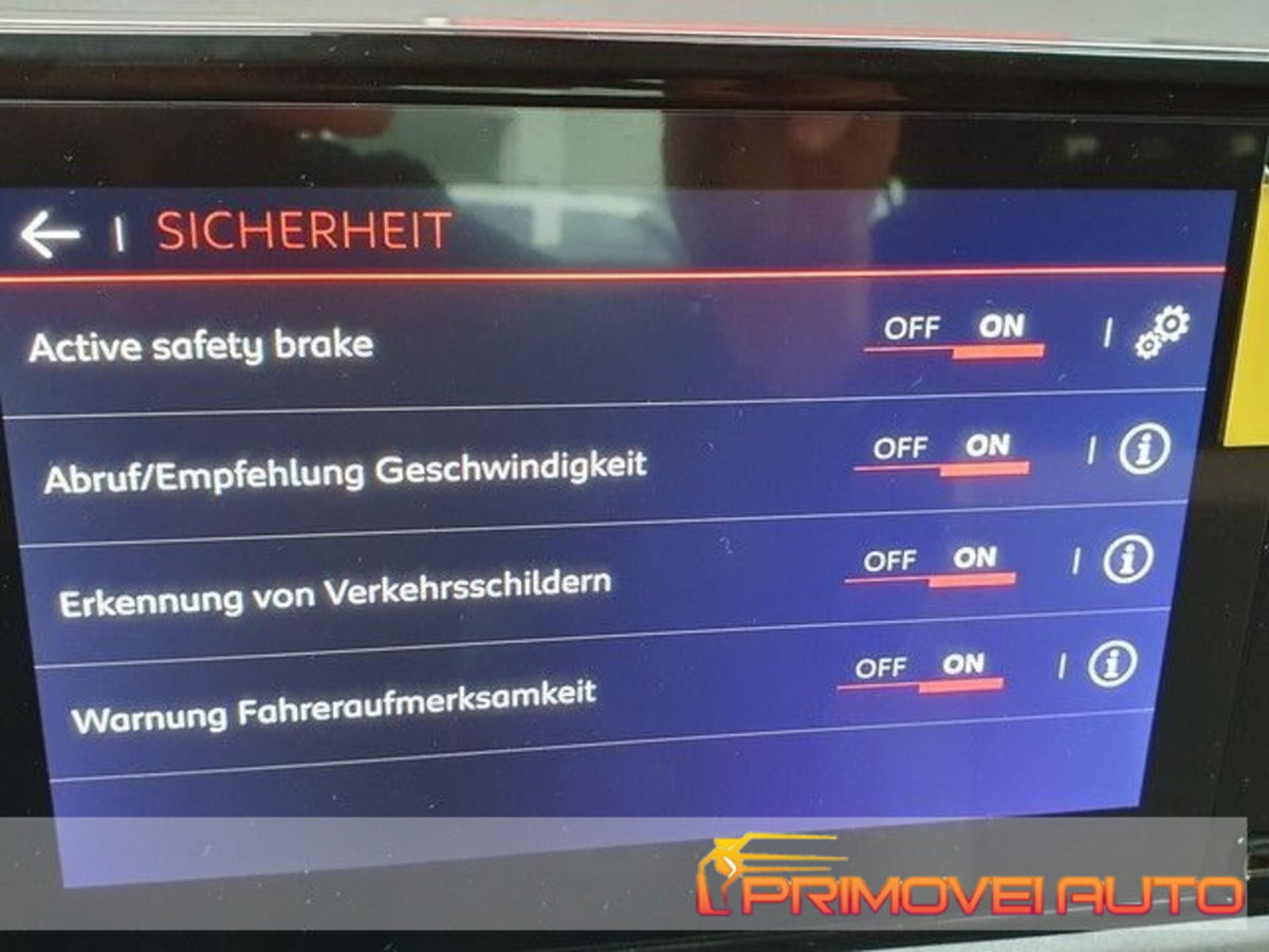 Citroen Berlingo BlueHDi 130 Stop&Start EAT8 Combi Feel (11)