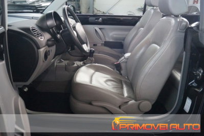 Volkswagen New Beetle Cabrio 16V usata
