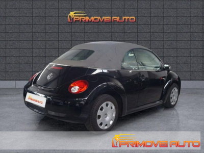 Volkswagen New Beetle Cabrio 16V (2)