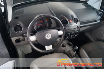 Volkswagen New Beetle Cabrio 16V (5)