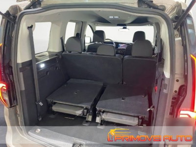 Volkswagen Caddy 2.0 TDI 122 CV Style Maxi (9)