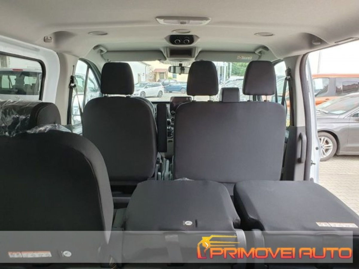 Ford Transit Custom Furgone 320 2.0 EcoBlue 130 PL Combi Trend (19)