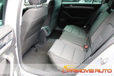Volkswagen Passat Variant 1.5 TSI ACT DSG Business (5)