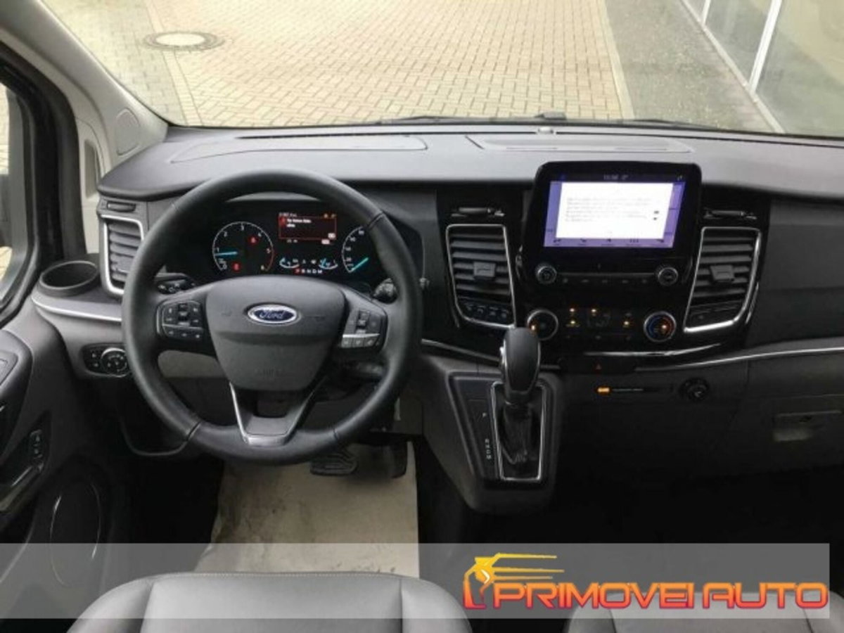 Ford Tourneo Custom 320 2.0 TDCi 130CV aut. PL Titanium