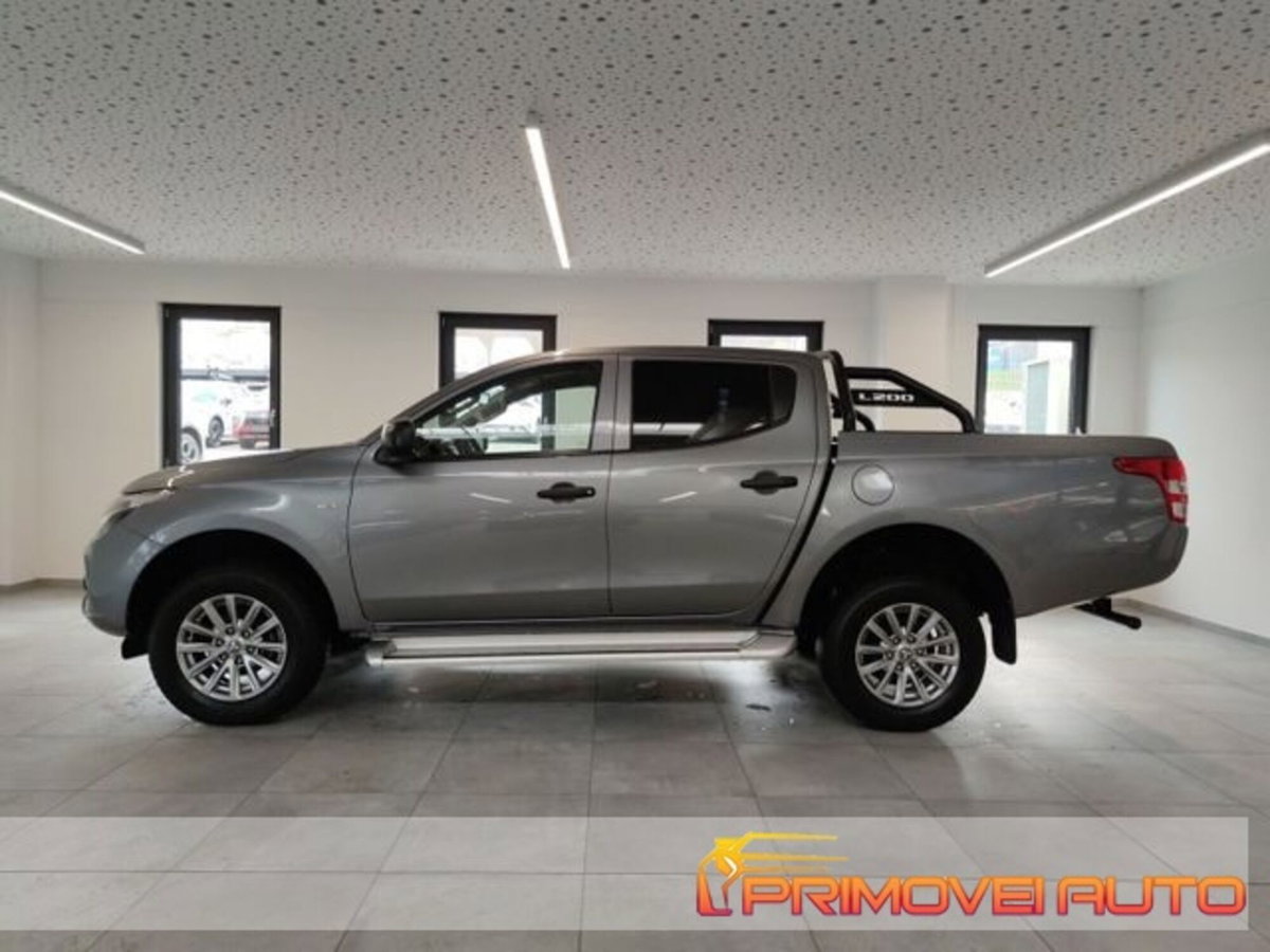 Fiat Fullback 2.4 150CV Doppia Cabina SX S&S (5)