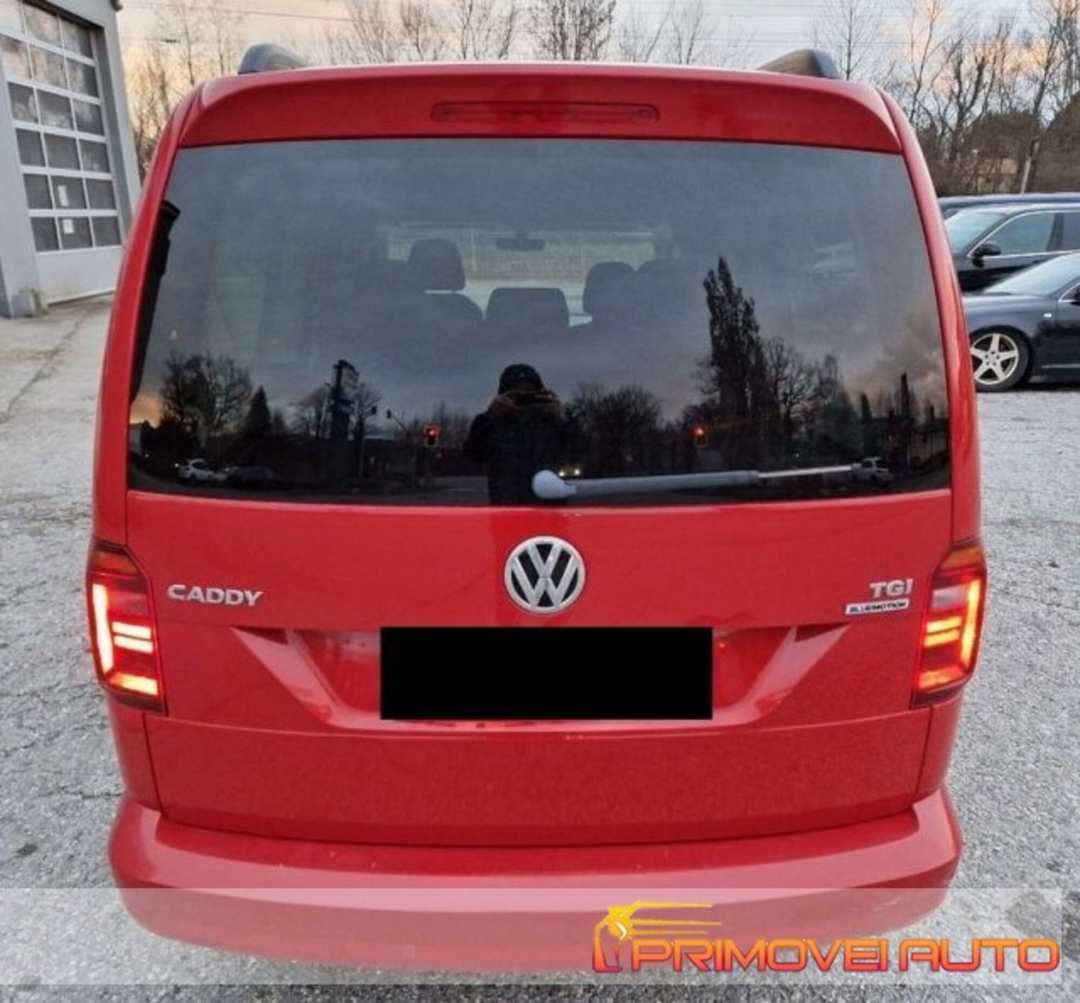 Volkswagen Caddy 1.4 TGI Comfortline Maxi (11)