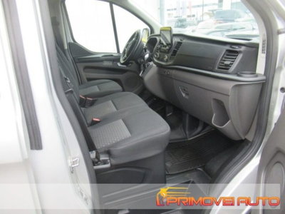 Ford Transit Custom Furgone 320 2.0 TDCi 130 PC Combi Trend usato
