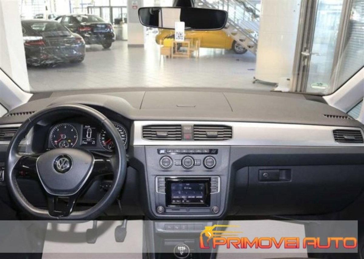 Volkswagen Caddy 2.0 TDI 102 CV Comfortline Maxi (2)