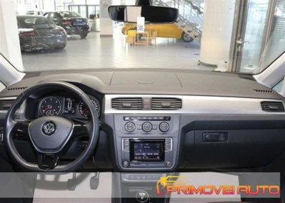 Volkswagen Caddy 2.0 TDI 102 CV Comfortline Maxi (2)