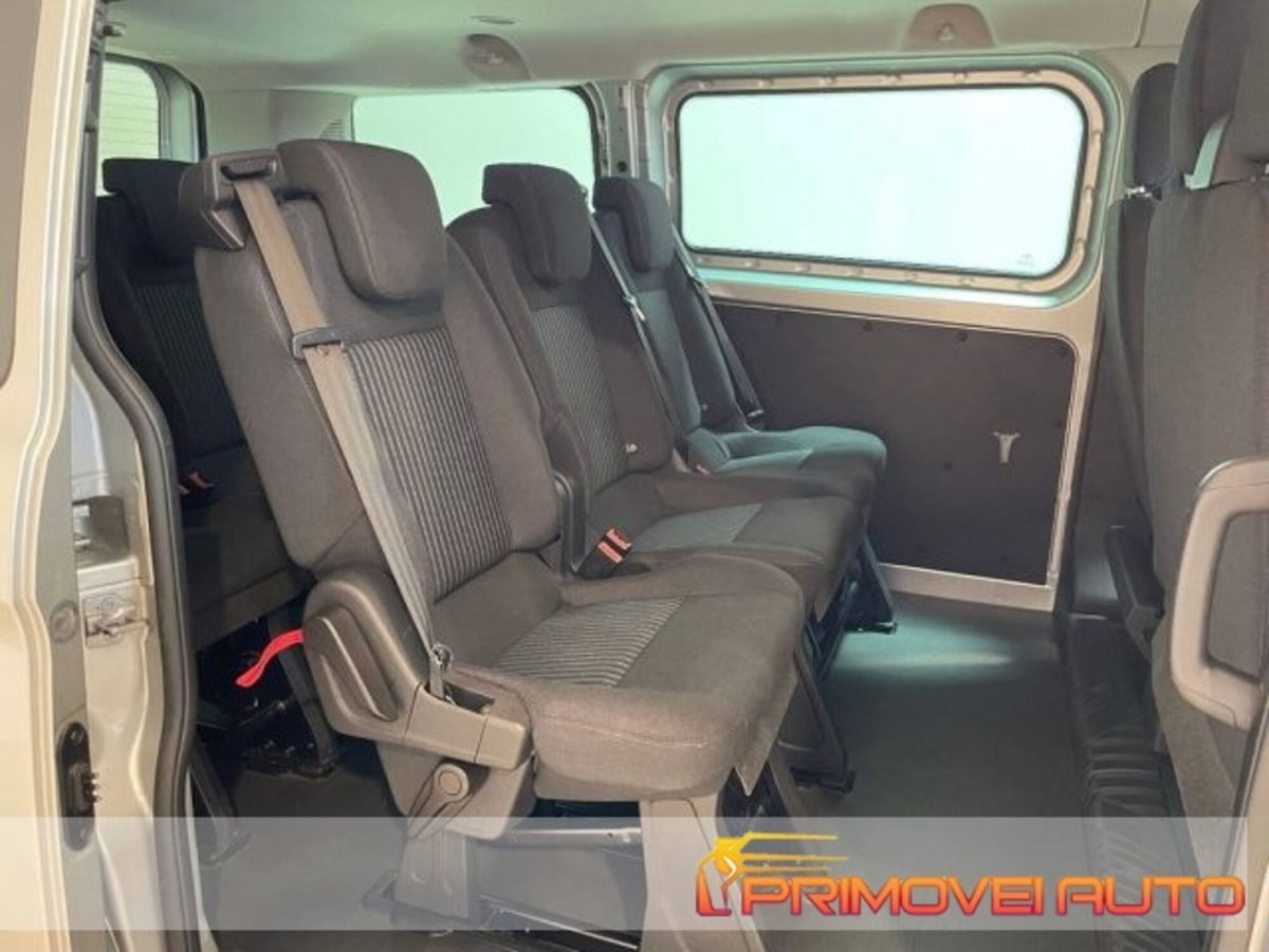 Ford Transit Custom Furgone 310 2.0 TDCi 130 PC Combi Entry (4)