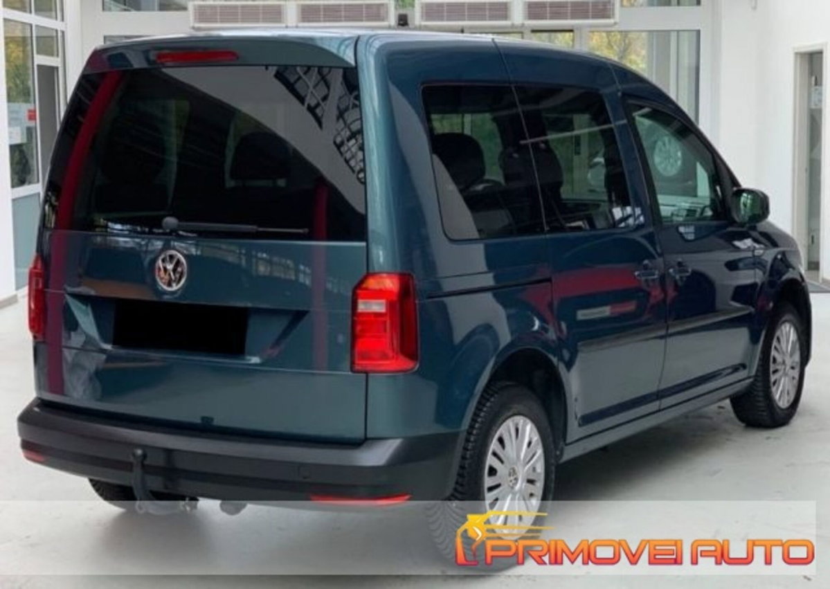 Volkswagen Caddy 1.6 TDI 75 CV 5p. Trendline (11)