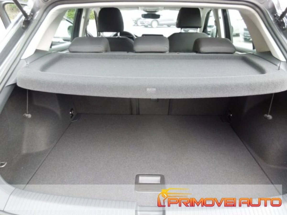 Volkswagen T-Roc 1.0 TSI Life (10)