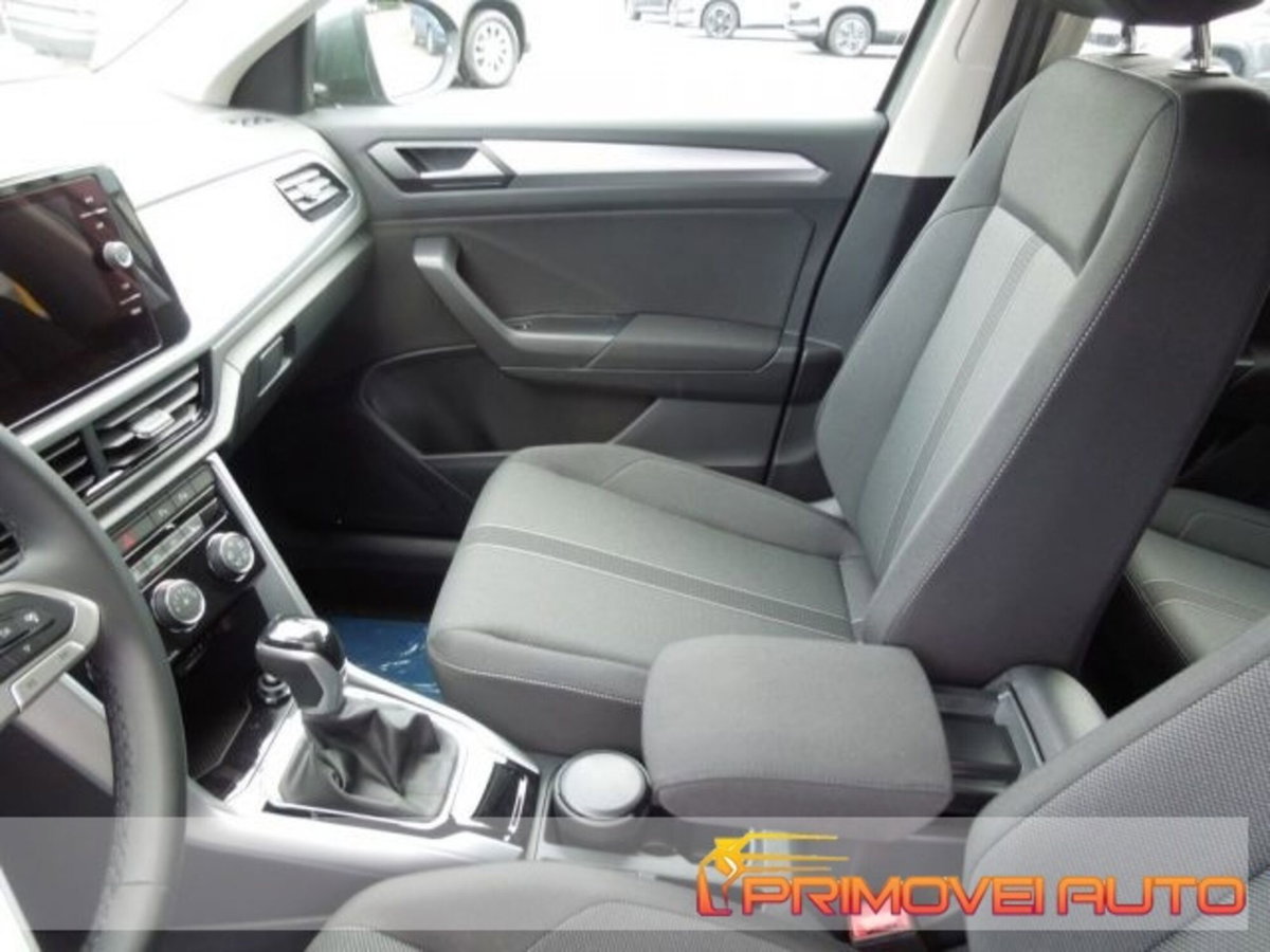 Volkswagen T-Roc 1.0 TSI Life (2)